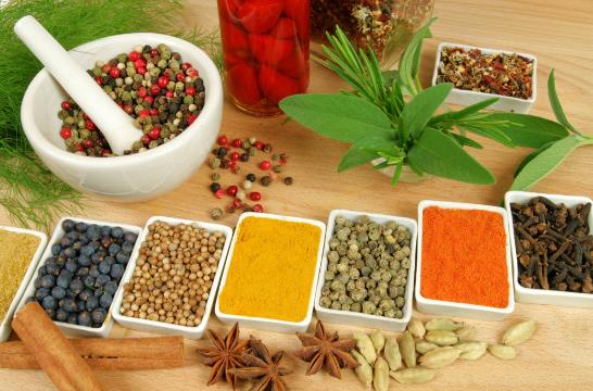 炒菜什么時候放調料最好?炒菜時放調料的最佳時間