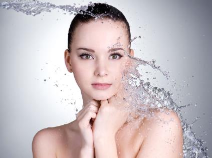 用醋洗臉的好處:用白醋洗臉有什么好處