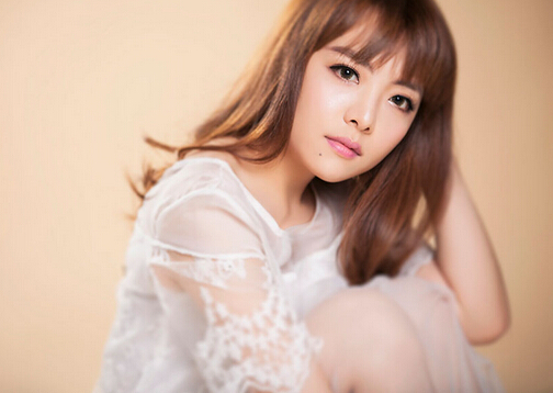 脖子上長小肉疙瘩怎么回事?脖子上長小肉疙瘩怎么辦