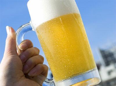 用啤酒洗頭有什么好處和壞處?怎么用啤酒洗頭