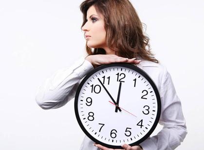 為什么不能睡到自然醒?睡覺睡到自然醒的好處和壞處