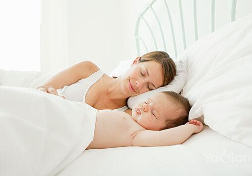 睡覺不枕枕頭好嗎?新生兒需要枕枕頭嗎?