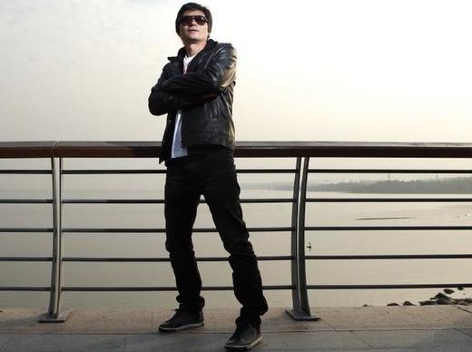 李毅犀利反諷馮小剛:馮小剛難逃腦殘嫌疑,炮轟屌絲屬炒作行為