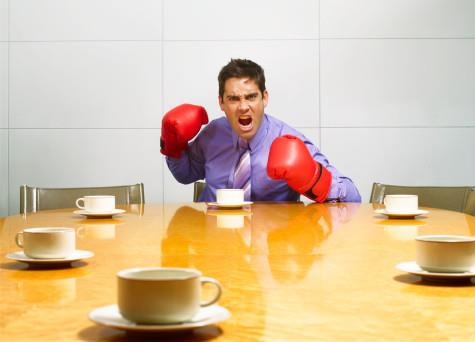 必學(xué)的職場(chǎng)勝利法則:學(xué)會(huì)理智控制自己的情緒