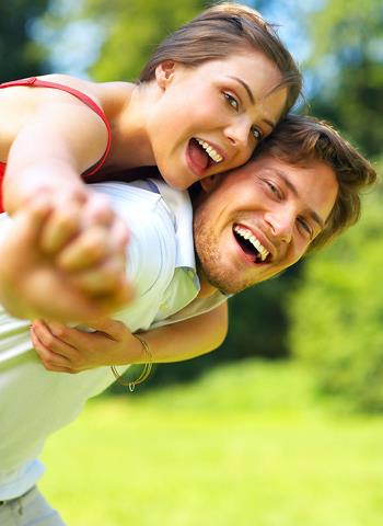 有胸不如有腦：聰明的女人三招徹底搞定男人