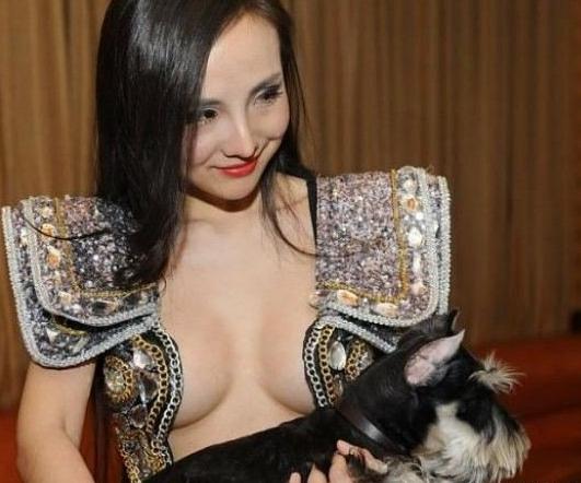 干露露男友標準：干露露稱男友須經媽媽先“試睡”