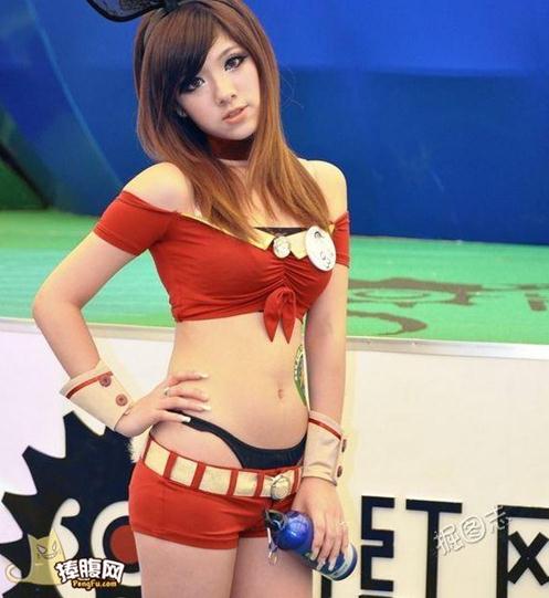 如此性感美女有亮點！內涵圖看出來的都是淫才！！！