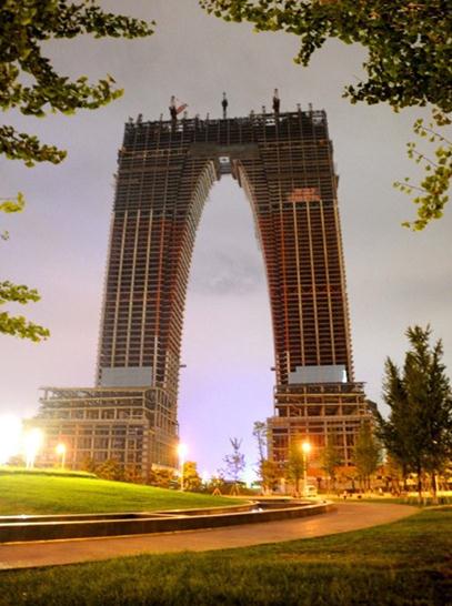 大秋褲穿上大頭鞋:蘇州“秋褲”樓穿上了“方頭鞋”