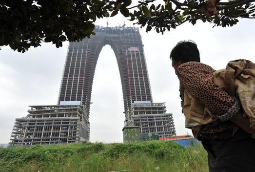 大秋褲穿上大頭鞋:蘇州“秋褲”樓穿上了“方頭鞋”