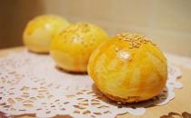 兒童養胃安神甜點-養脆皮腸小面包