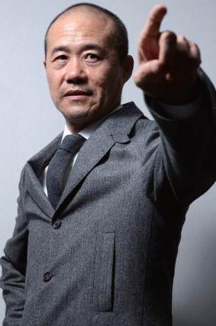 王石個人資料照片,王石離婚,《甄嬛傳》80后女演員田樸珺新歡,潘石屹任志強等微博調(diào)侃