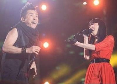 疑中國好聲音吳莫愁庾澄慶曖昧師生戀曝光,哈林不否認