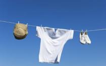 衣服總變黃？恢復潔白亮麗有辦法！