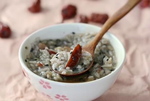 秋季養(yǎng)生:秋季早餐吃什么最養(yǎng)胃