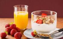 吃飯時喝果汁好嗎？喝新鮮果汁應該加糖嗎