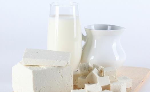 喝牛奶有哪些好處?哪些孕婦不能喝牛奶?