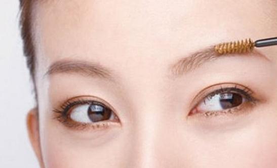 上班族如何快速化妝變美人?