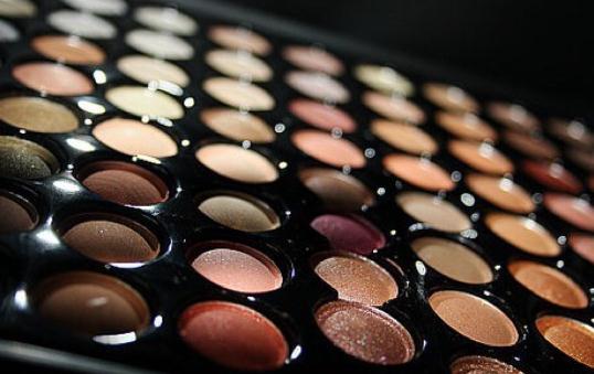 化妝顯老?那是你妝得不對!