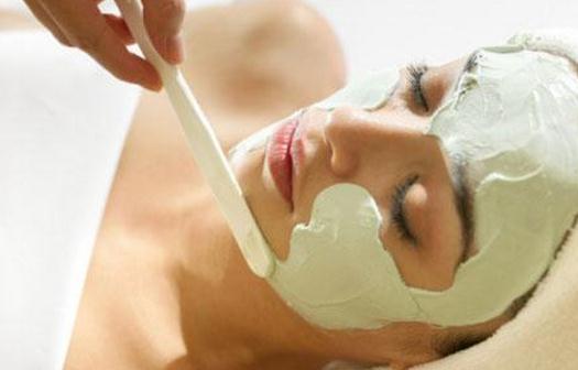 專屬油性皮膚的自制補(bǔ)水面膜