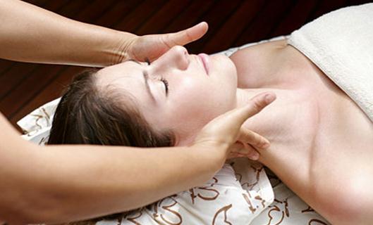 DIY臉部按摩-不再上美容院啦!