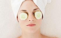 如何自制黃瓜緊致爽膚面膜？