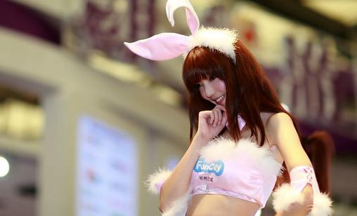 齊劉海想留中分?過渡期太尷尬怎么辦?