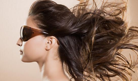 想要烏黑頭發吃什么食物?奇異果可美發