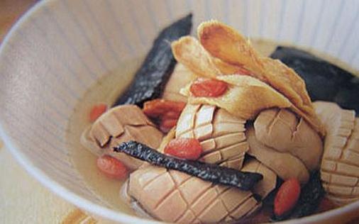 冬季皮膚開裂怎么辦？冬季皮膚保濕食物