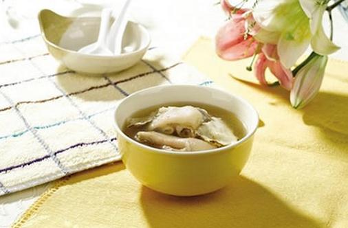 補血補氣的茶飲有哪些?紅棗酒釀茶