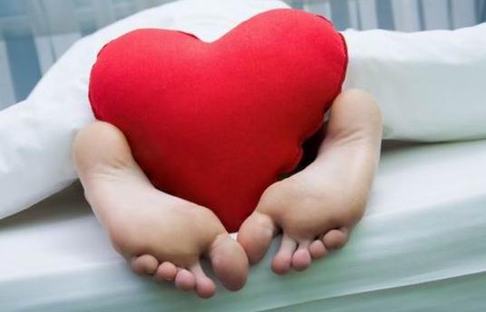 如何徹底根治腳氣?蘿卜熬水去腳氣