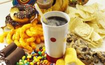 如何鑒定垃圾食品？判斷奶制品好壞的標準