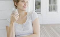 孕婦睡姿應是怎樣的？孕婦睡前不吃什么？