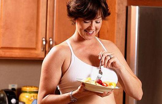 如何補鈣？孕婦應把純牛奶酸奶交替喝