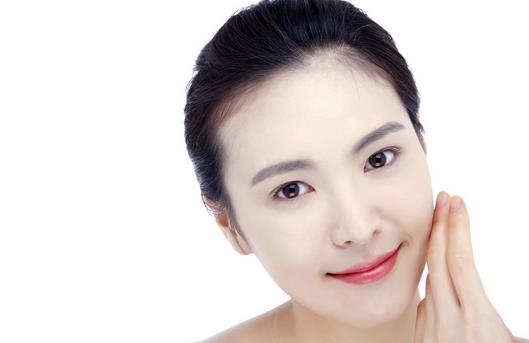 牛奶加魚膠粉去黑頭?盤點生活中的8大美容神物