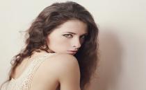 背部為什么長痘 飲食清淡能祛痘？