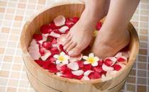 糖尿病人泡腳易加重病情 泡腳注意事項