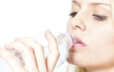 女人警惕14種“催老劑”