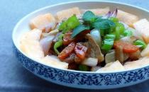 三餐間健康食物有哪些？喝點(diǎn)酸奶更健康