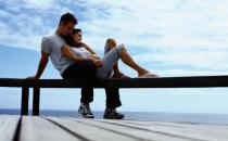 從親吻讀懂男人心 親吻前額代表什么？