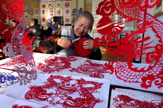 出神入化,剪紙藝術(shù)代代傳承