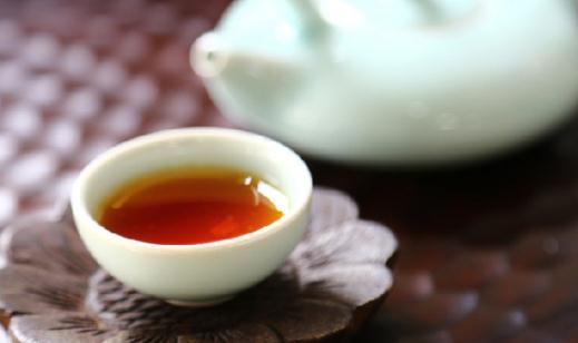 隔夜茶就倒掉？教你巧用隔夜茶