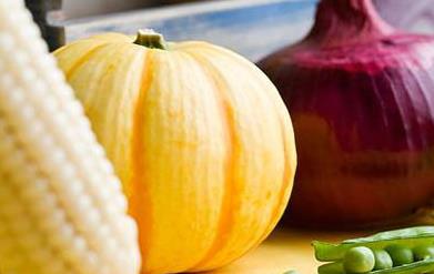 老人需要補充8種營養素