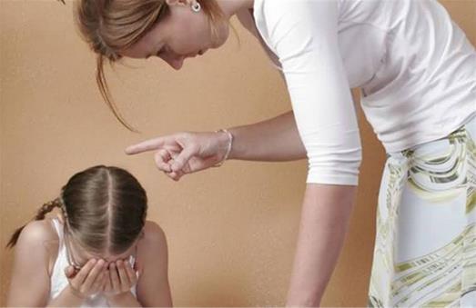 “熊孩子”?是“放養(yǎng)”還是“坑娃”?