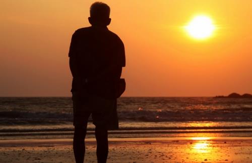 古代中醫(yī)教老人飯后如何養(yǎng)生