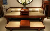 羅漢床的搭配知識-羅漢床如何清潔？