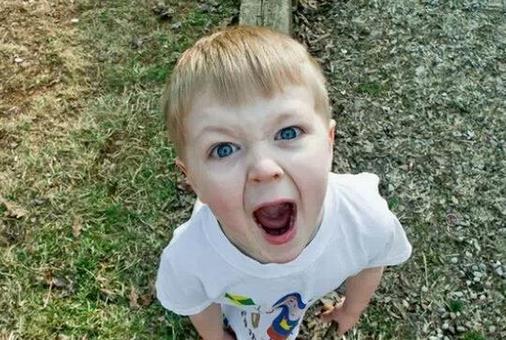 如何面對(duì)孩子帶來的尷尬狀況