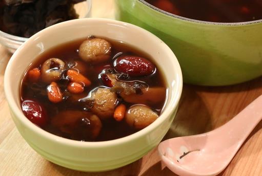 飲食調理更年期月經不調的方法