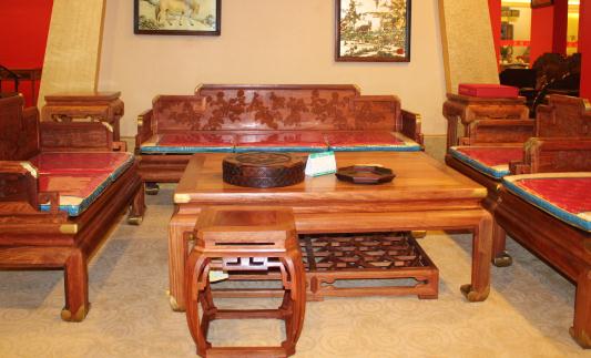 花梨木家具價值的影響因素有哪些?