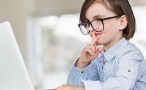 學生佩戴近視眼鏡準確