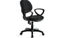 電腦椅如何清潔？電腦椅的選購技巧